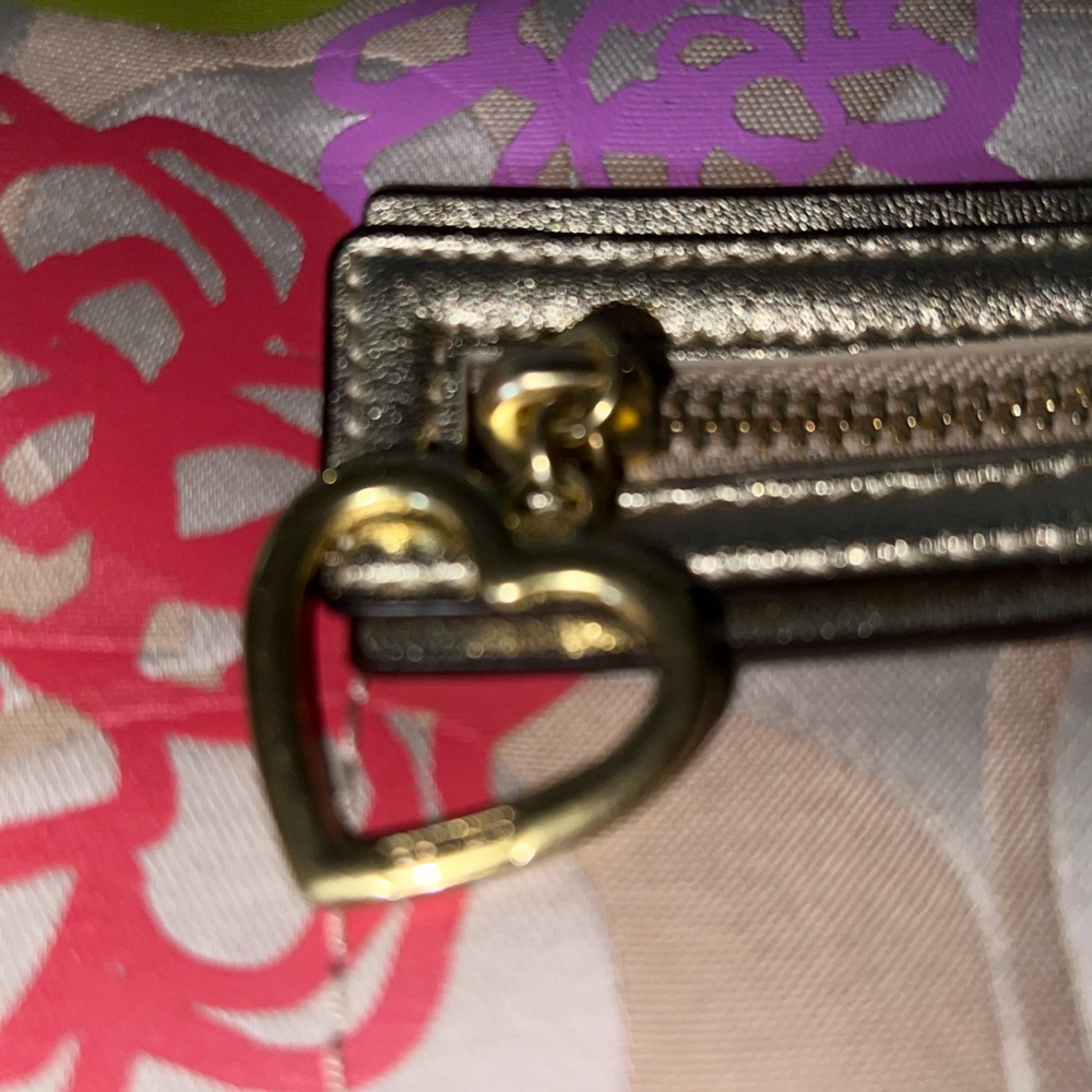 Coach Poppy Crossbody Beige and Multicolor Floral Handbag - Picture 8 of 13